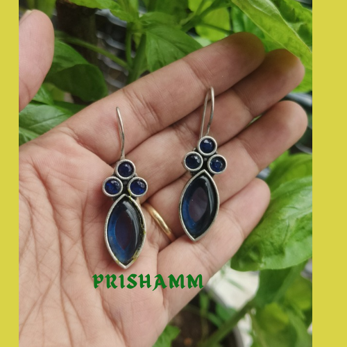 Monalisa Stone earrings